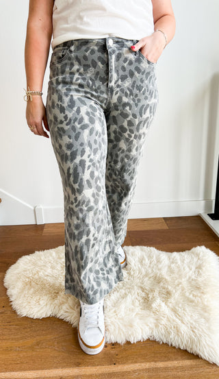 Gail Leopard Pants