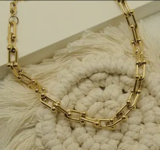 Lux Necklace